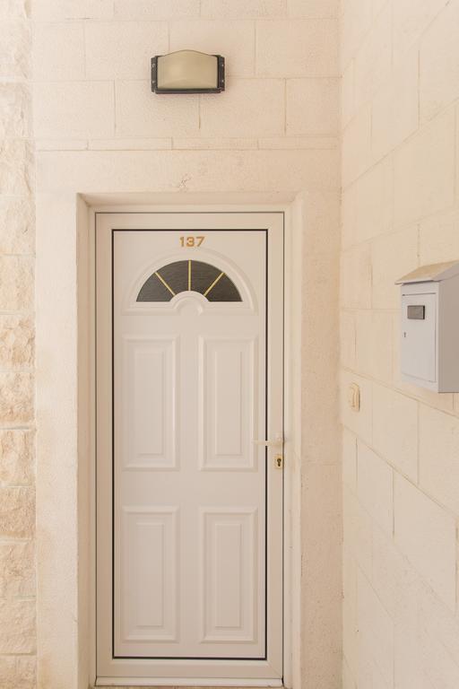 Saint Stefan Apartments سفيتي ستيفان الغرفة الصورة